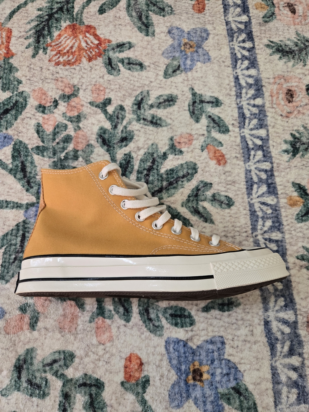 Chuck 70 Converse Yellow High Top Sneakers - Picture 5 of 9